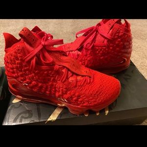 Lebron 17 Red Carpet